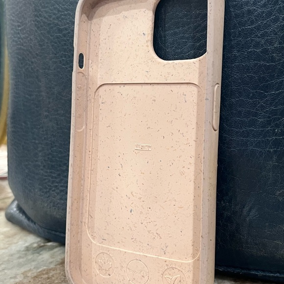 iPhone 13 cases - Picture 11 of 16